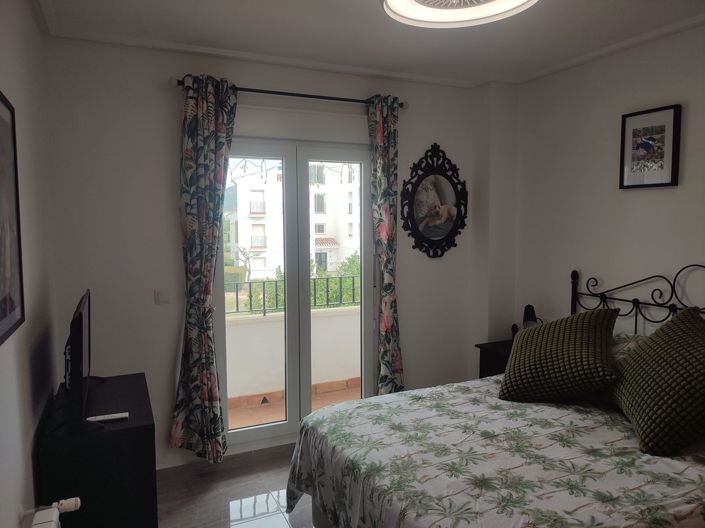 Image No.26-2 Bed Apartment for sale