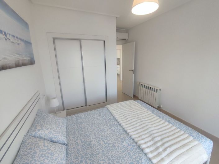 Image No.25-2 Bed Apartment for sale