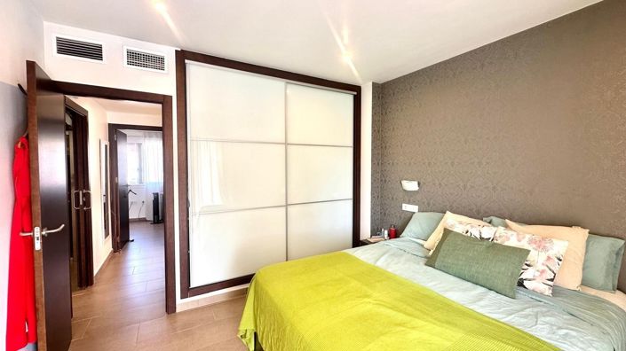 Image No.31-2 Bed House for sale