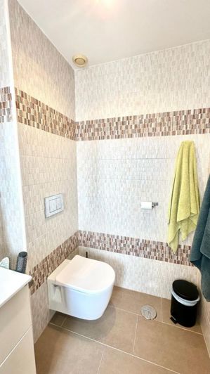 Image No.32-2 Bed House for sale