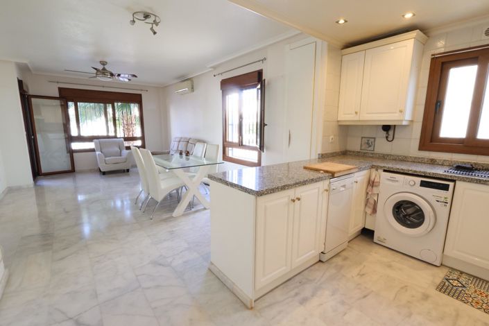 Image No.6-2 Bed Apartment for sale