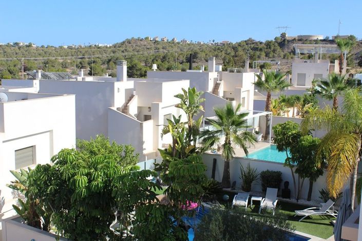 Image No.25-3 Bed Villa for sale
