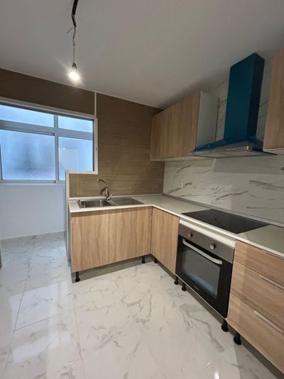 Image No.14-3 Bed Apartment for sale