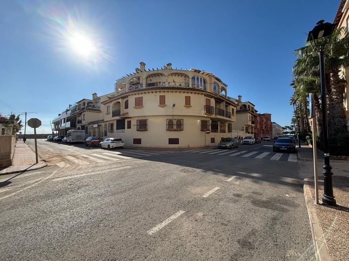 Image No.19-2 Bed Apartment for sale