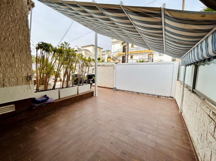Image No.18-5 Bed Villa for sale