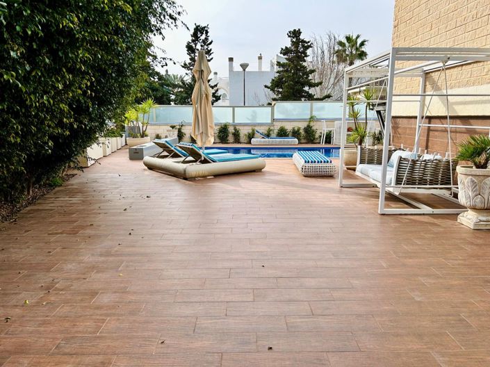 Image No.8-Villa de 5 chambres à vendre à Torrevieja