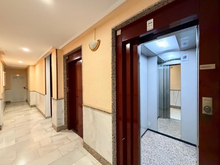 Image No.31-Appartement de 2 chambres à vendre à Torrevieja