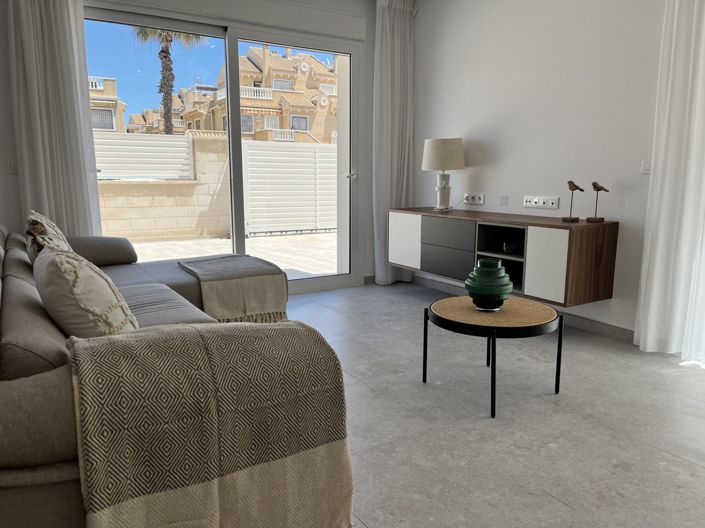 Image No.2-Appartement de 3 chambres à vendre à Torrevieja