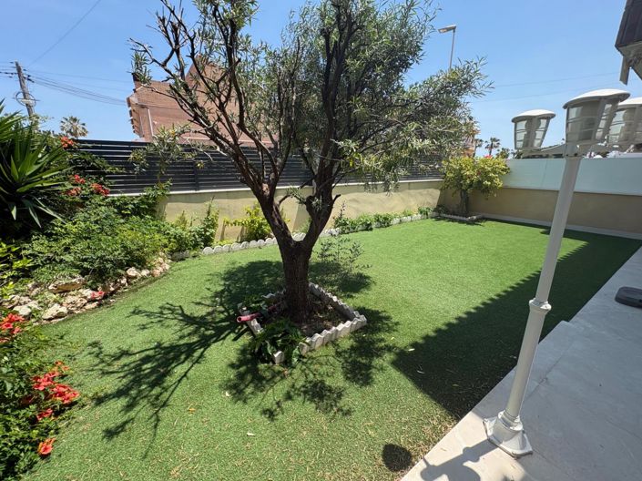 Image No.2-4 Bed Apartment for sale