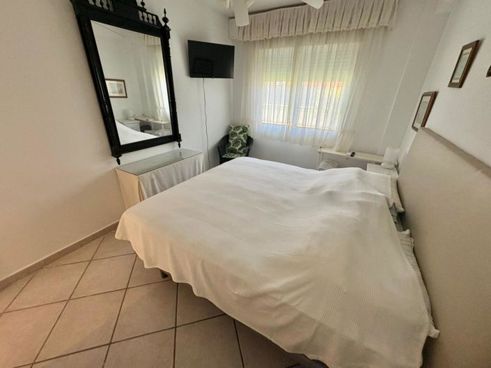 Image No.9-4 Bed Apartment for sale