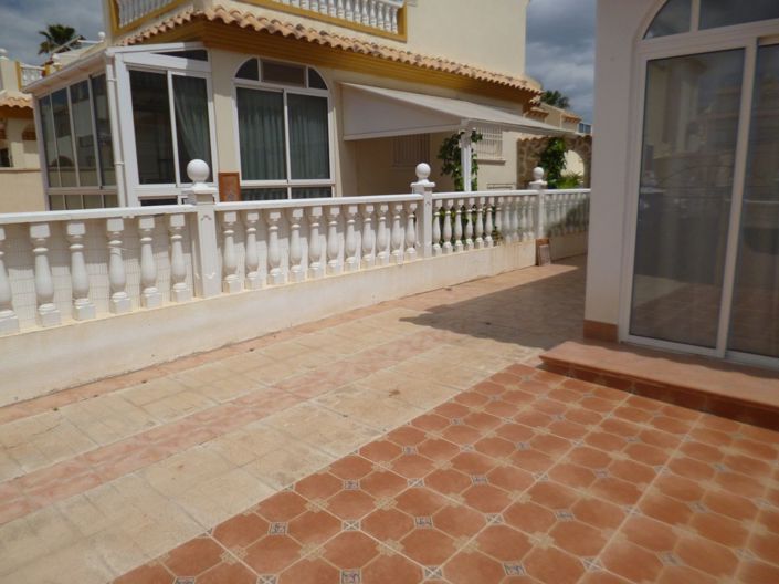 Image No.43-3 Bed House for sale
