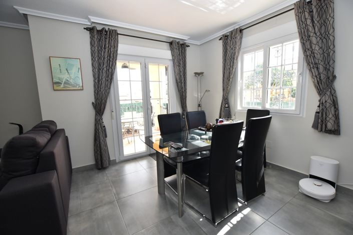Image No.10-3 Bed Villa for sale