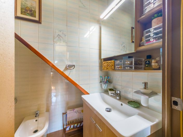 Image No.18-3 Bed House for sale