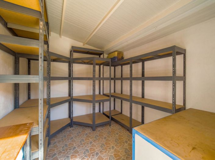 Image No.27-3 Bed House for sale