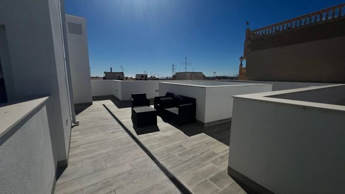 Image No.49-2 Bed Apartment for sale