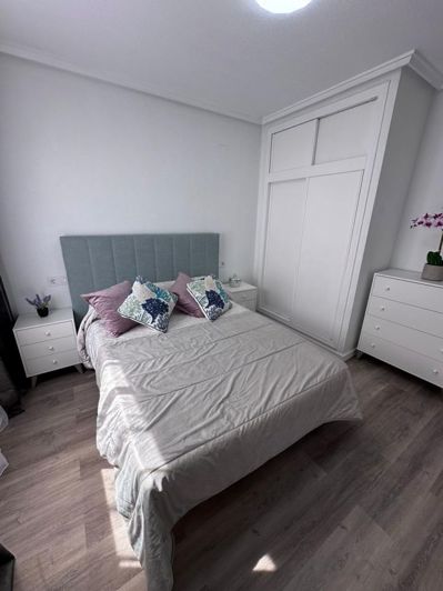 Image No.17-2 Bed Apartment for sale