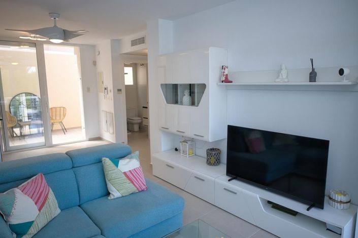 Image No.6-4 Bed House for sale