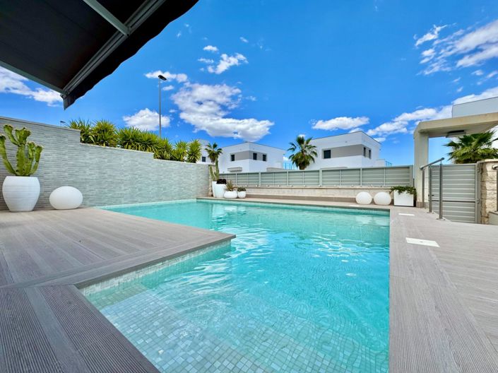 Image No.49-4 Bed Villa for sale