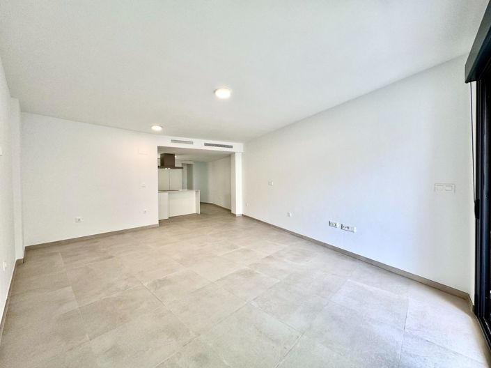 Image No.23-3 Bed Apartment for sale