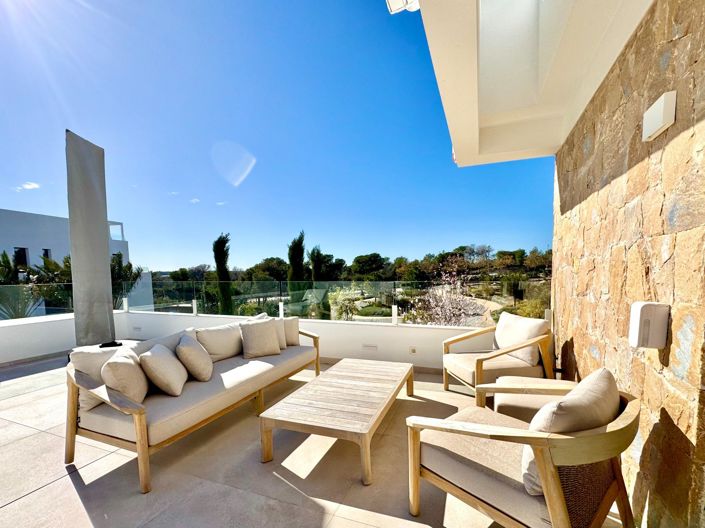 Image No.23-3 Bed Apartment for sale