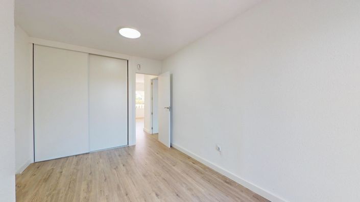 Image No.22-2 Bed Bungalow for sale