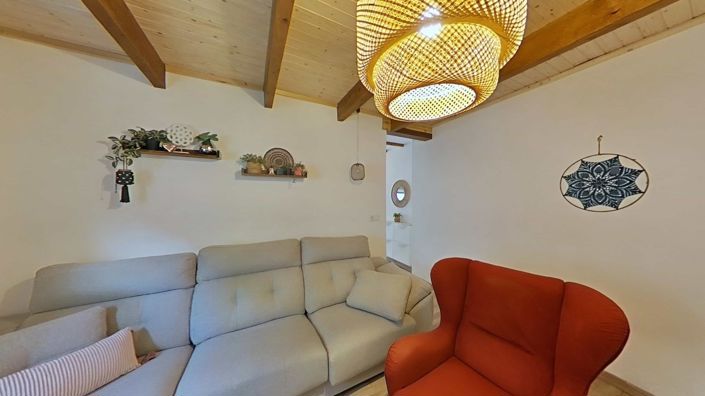 Image No.15-3 Bed House for sale