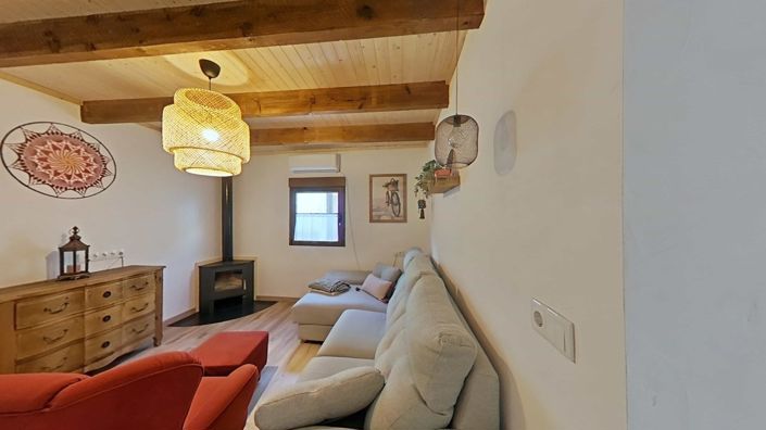 Image No.4-3 Bed House for sale
