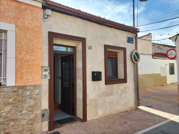 Image No.44-3 Bed House for sale