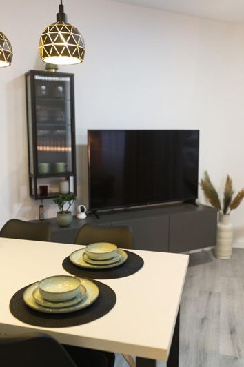 Image No.22-2 Bed Apartment for sale
