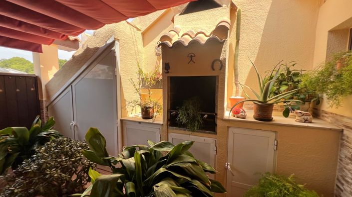Image No.15-3 Bed House for sale