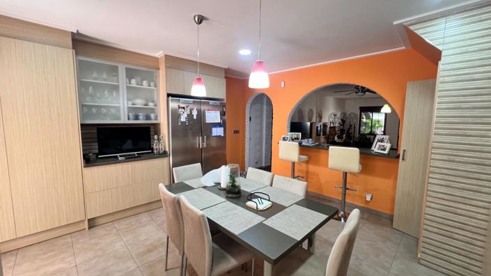 Image No.24-3 Bed House for sale