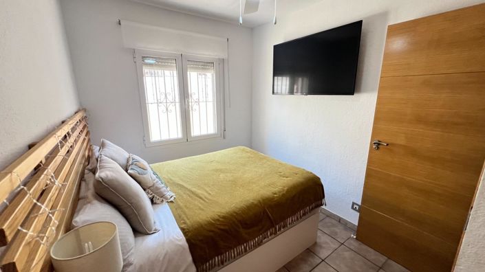 Image No.47-3 Bed House for sale