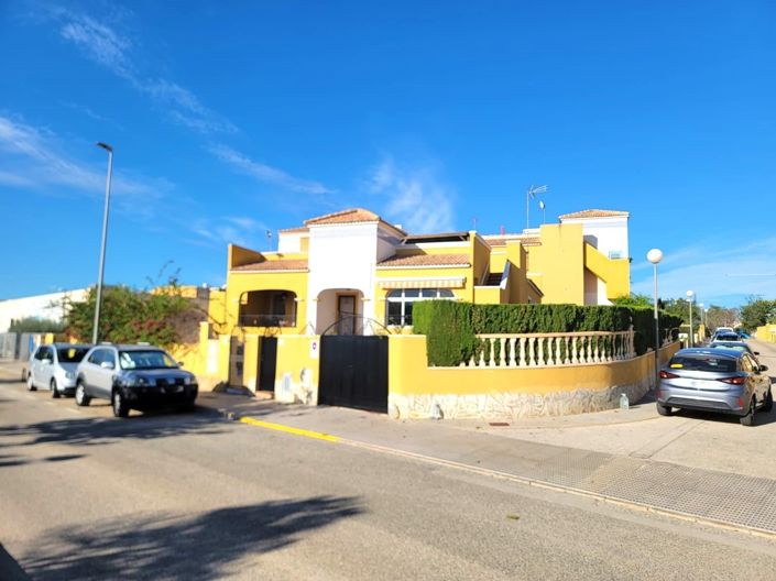 Image No.44-3 Bed House for sale