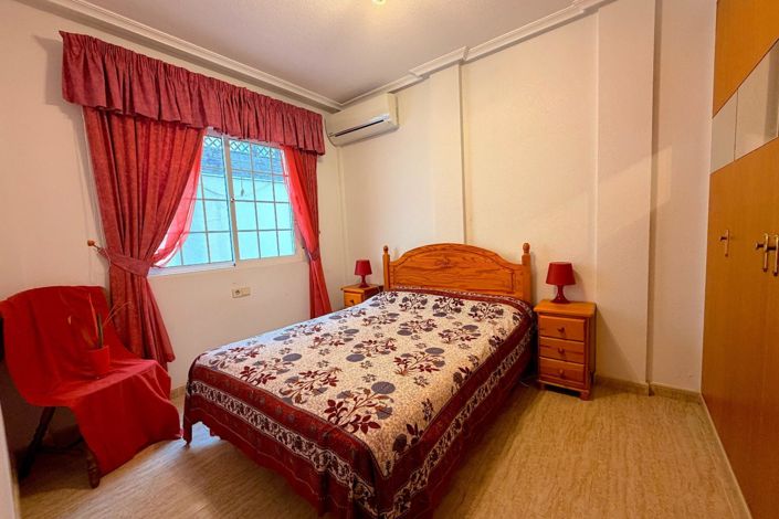 Image No.5-3 Bed Townhouse for sale
