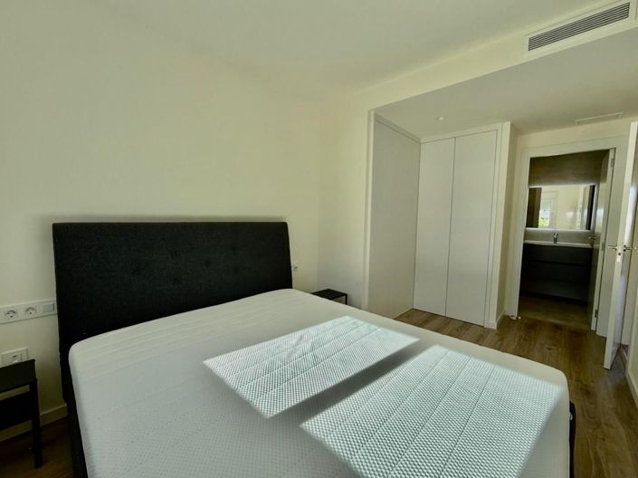 Image No.11-2 Bed Apartment for sale