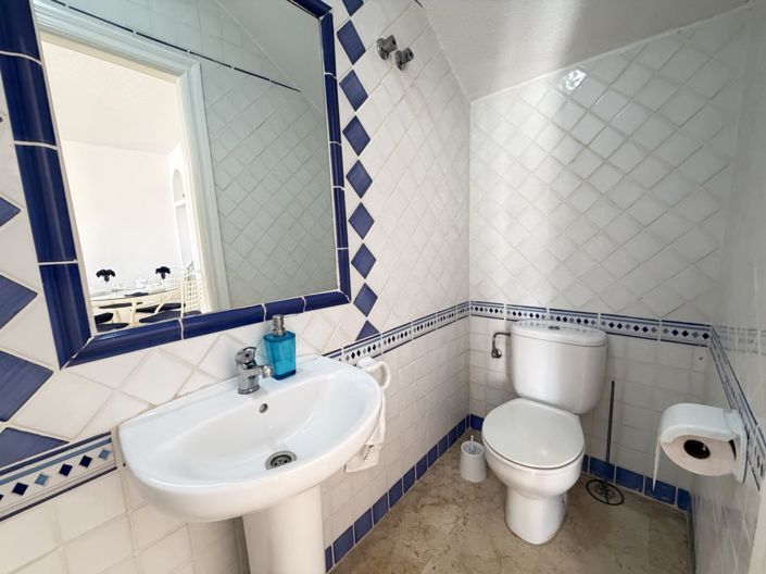 Image No.11-2 Bed Villa for sale