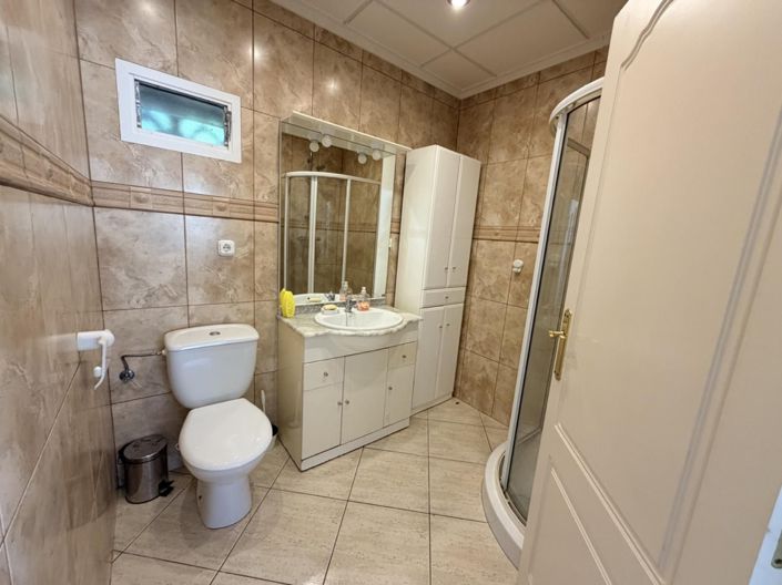 Image No.26-5 Bed Villa for sale