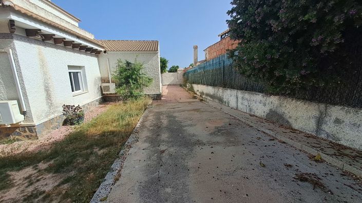 Image No.2-Villa de 5 chambres à vendre à Orihuela Costa