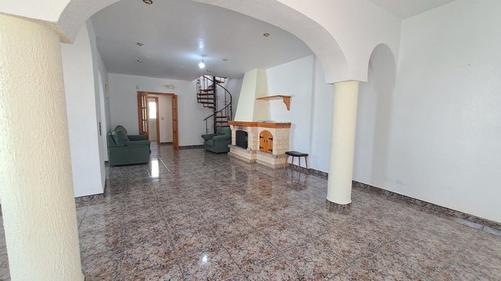 Image No.6-Villa de 5 chambres à vendre à Orihuela Costa