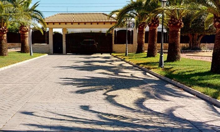 Image No.25-6 Bed Villa for sale