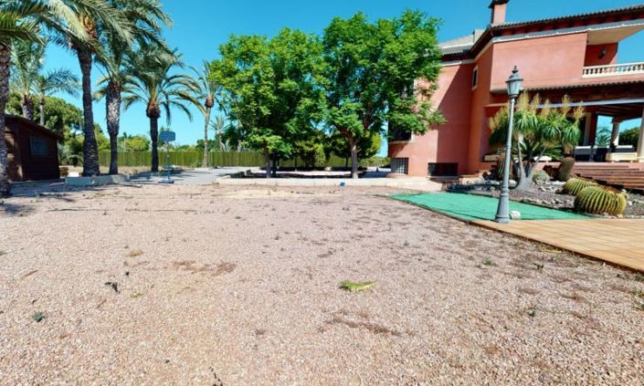 Image No.38-6 Bed Villa for sale