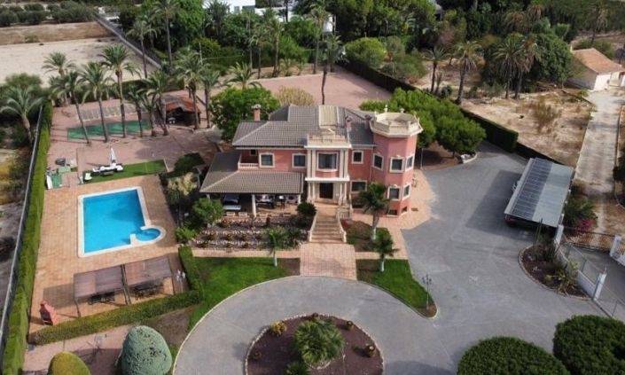 Image No.7-6 Bed Villa for sale