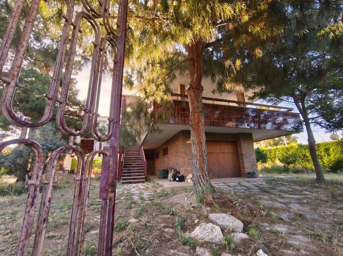 Image No.8-4 Bed Villa for sale