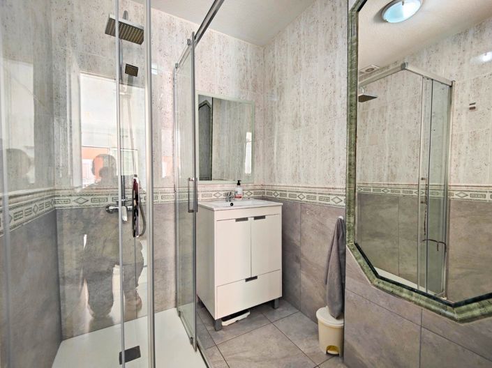 Image No.30-2 Bed Penthouse for sale