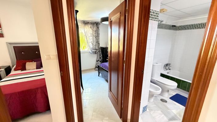 Image No.29-3 Bed Apartment for sale