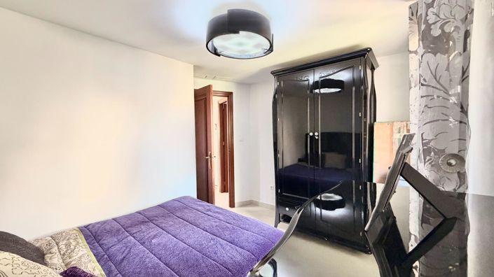 Image No.33-3 Bed Apartment for sale