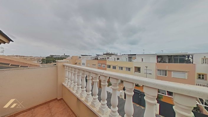 Image No.37-4 Bed Duplex for sale
