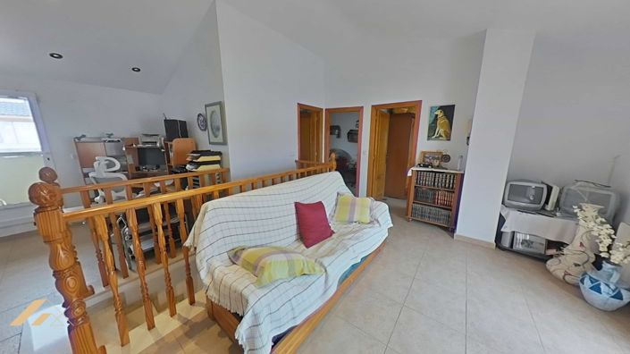 Image No.40-4 Bed Duplex for sale