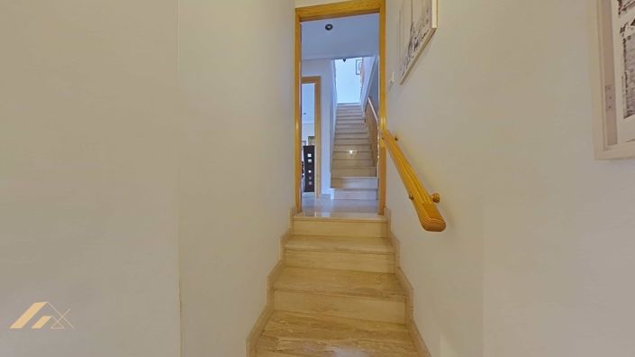 Image No.43-4 Bed Duplex for sale