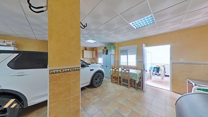Image No.5-4 Bed Duplex for sale